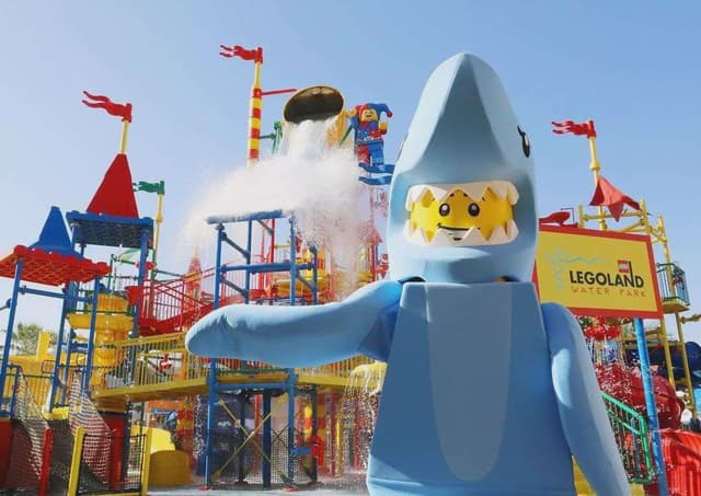 4. Legoland Aquapark.jpg